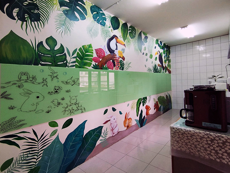 高雄市鳳山區心理衛生所 叢林風的壁面彩繪